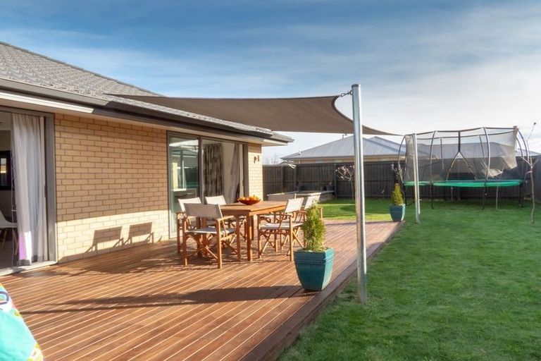 Photo of property in 18 Colebrook Drive, Rolleston, 7614