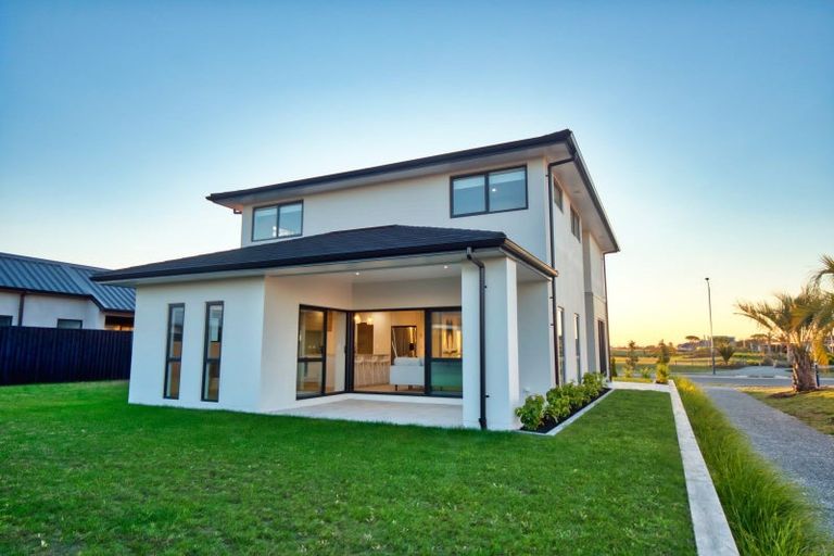 Photo of property in 20 Montiicola Drive, Papamoa Beach, Papamoa, 3118