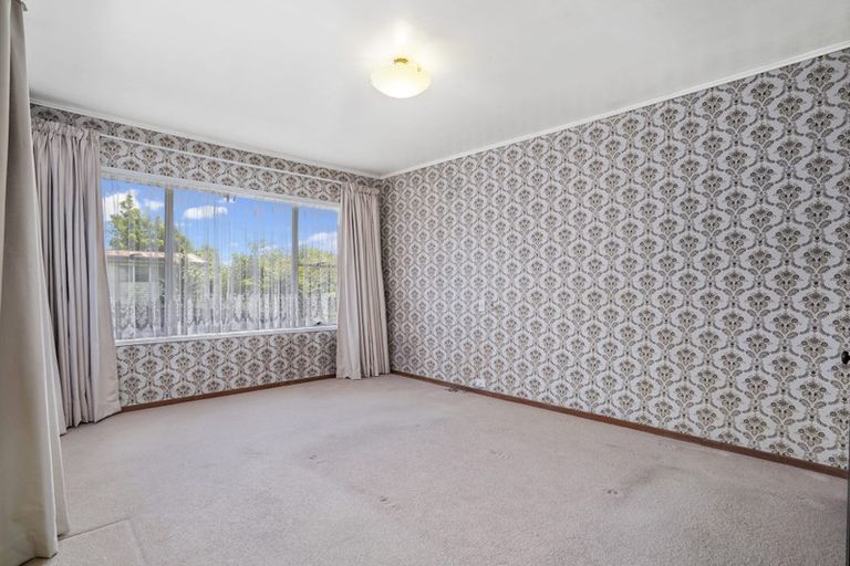 Photo of property in 87a Edmonton Road, Henderson, Auckland, 0612