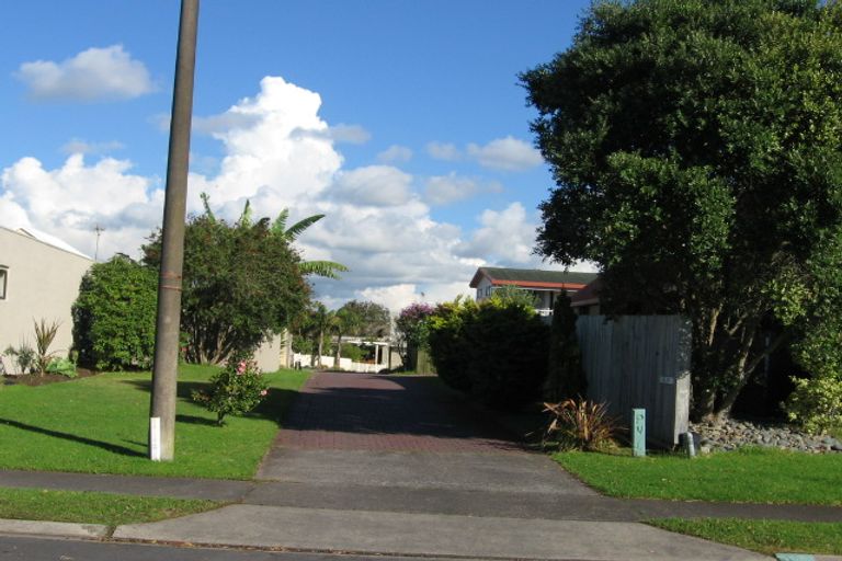 Photo of property in 51 Maygrove Drive, Orewa, 0931