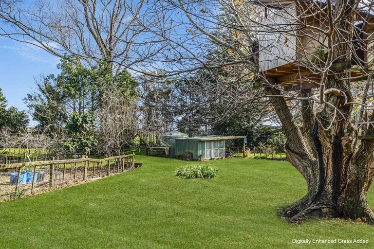 Photo of property in 9 Pukearuhe Road, Mimi, Urenui, 4377
