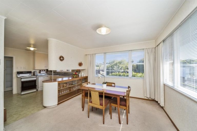 Photo of property in 93 Waihi Road, Hawera, 4610