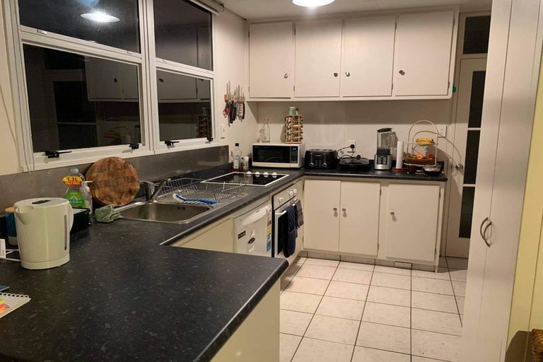 Photo of property in 1/4 Tahara Crescent, Mount Maunganui, 3116