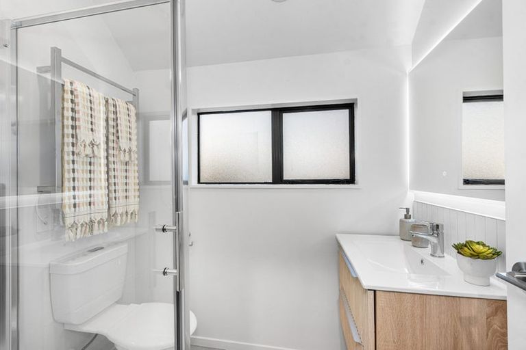 Photo of property in 1/30 Picton Avenue, Riccarton, Christchurch, 8011