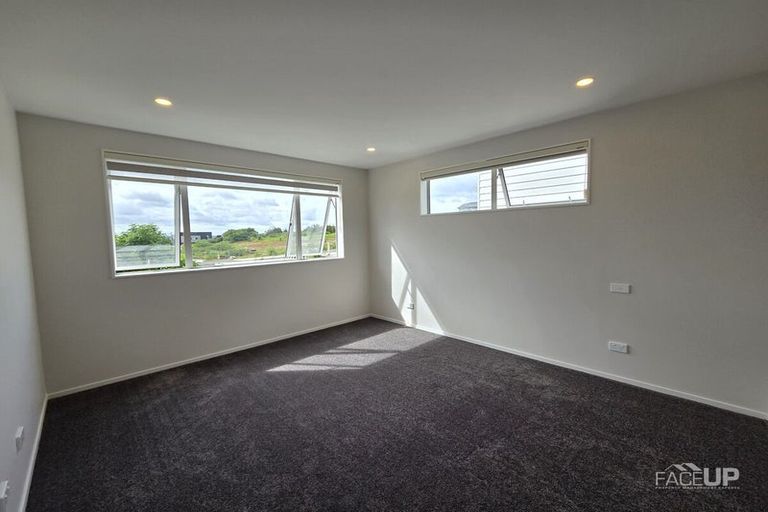 Photo of property in 46c Joshua Carder Drive, Hobsonville, Auckland, 0616