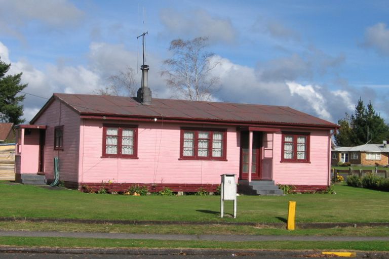 Photo of property in 9 Hawick Street, Tokoroa, 3420