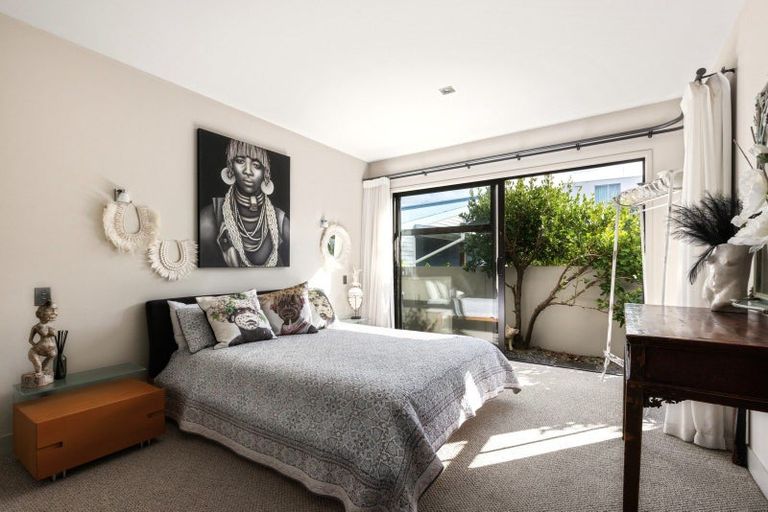 Photo of property in 1/98 Harbour Drive, Otumoetai, Tauranga, 3110