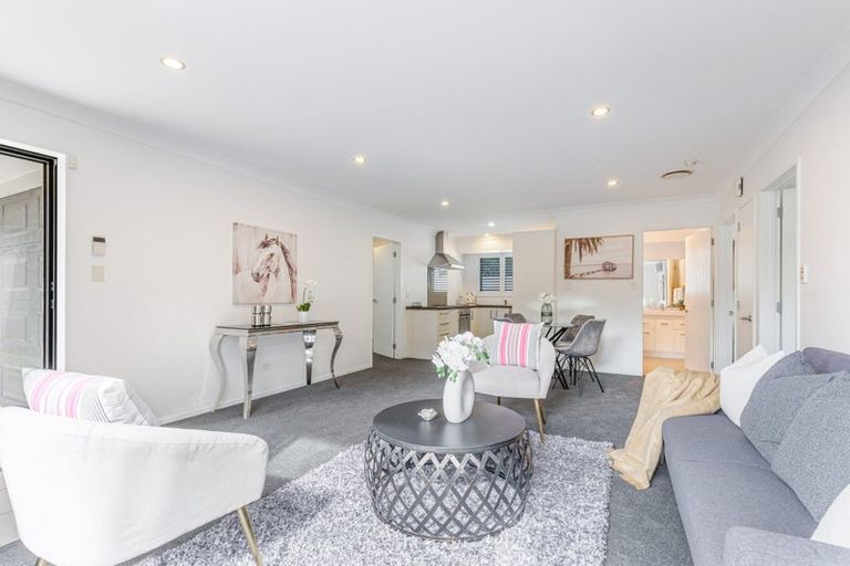 Photo of property in 26 Moor Avenue, Te Atatu Peninsula, Auckland, 0610