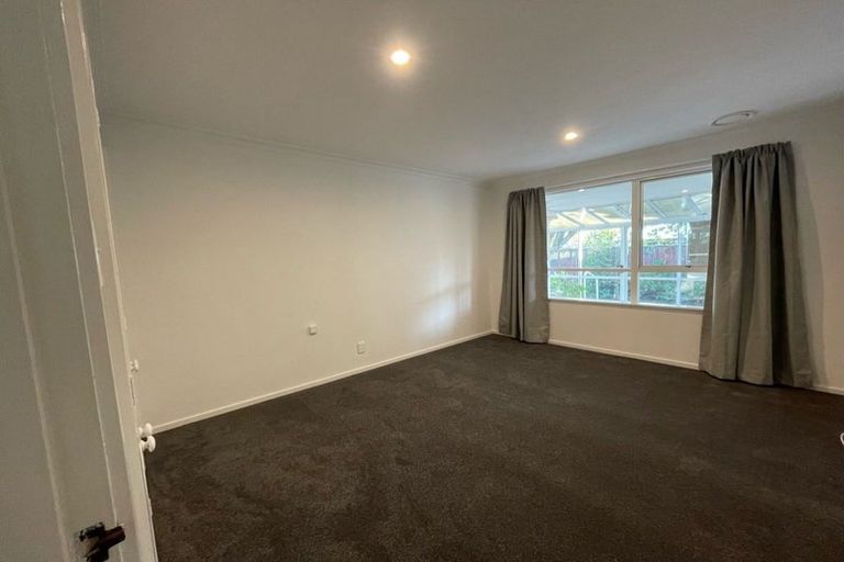 Photo of property in 427 Avonhead Road, Avonhead, Christchurch, 8042