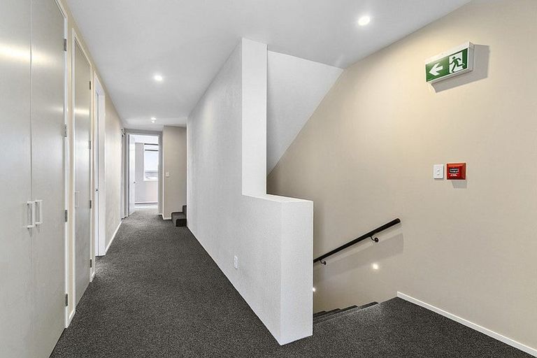 Photo of property in 7b Ropa Lane, Miramar, Wellington, 6022