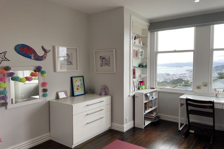 Photo of property in 16 Bruce Avenue, Brooklyn, Wellington, 6021