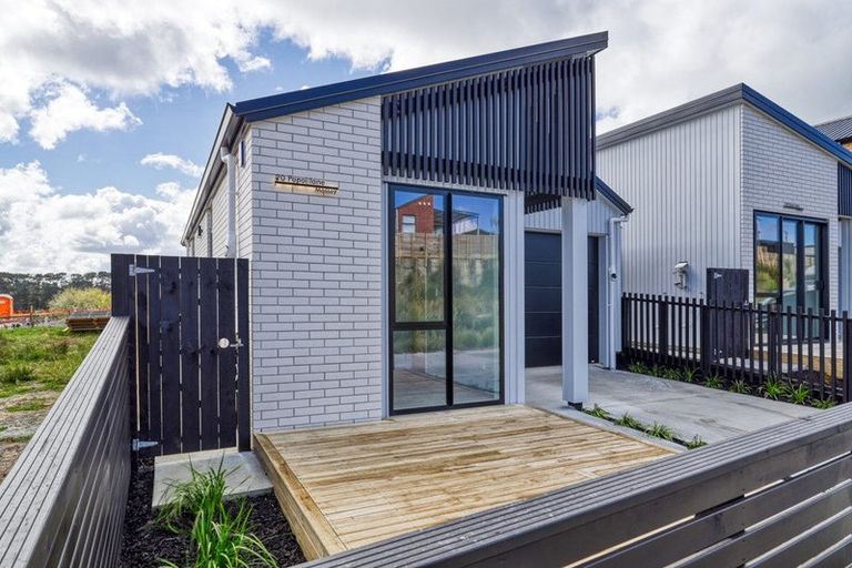 Photo of property in 20 Papai Lane, Massey, Auckland, 0614