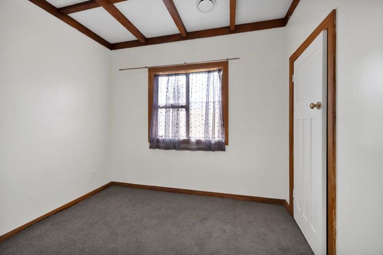 Photo of property in 21 Morrissey Street, Hawera, 4610