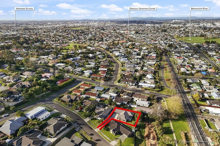 Photo of property in 7 Derbyshire Place, Dinsdale, Hamilton, 3204