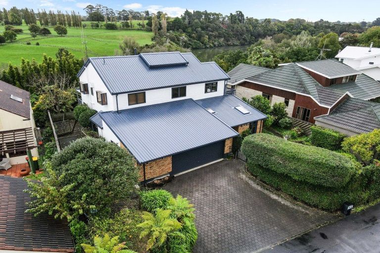Photo of property in 32 Silva Crescent, Riverlea, Hamilton, 3216