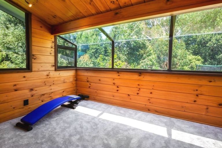 Photo of property in 12 Picketboat Lane, Whitby, Porirua, 5024