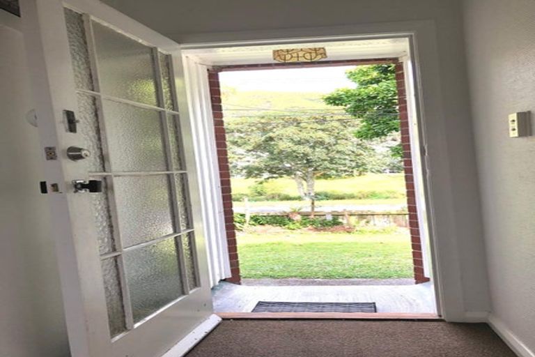 Photo of property in 271 Riverside Drive, Waterloo, Lower Hutt, 5011