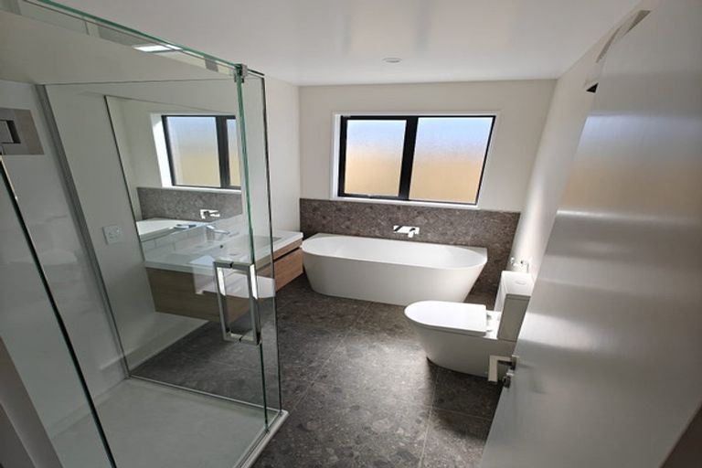 Photo of property in 10 Fernbird Road, Rolleston, 7678