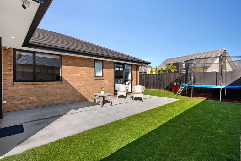 Photo of property in 7 Selfe Crescent, Burwood, Christchurch, 8083