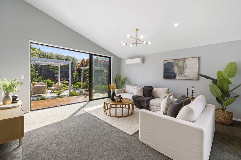 Photo of property in 102 Moffat Road, Bethlehem, Tauranga, 3110