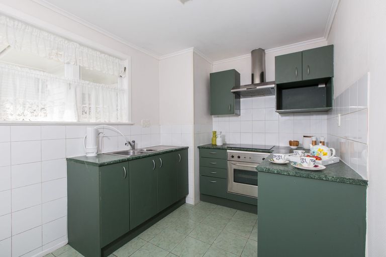 Photo of property in 145 Rathgar Road, Henderson, Auckland, 0610