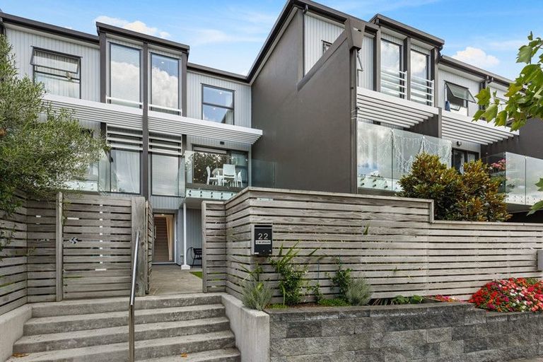 Photo of property in 22 Memorial Park Lane, Hobsonville, Auckland, 0618