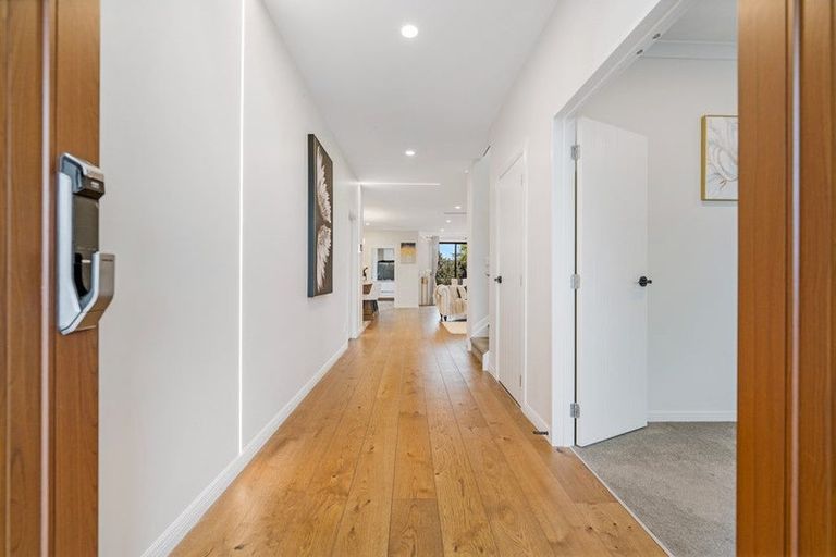 Photo of property in 11 Castlebane Drive, Flat Bush, Auckland, 2019