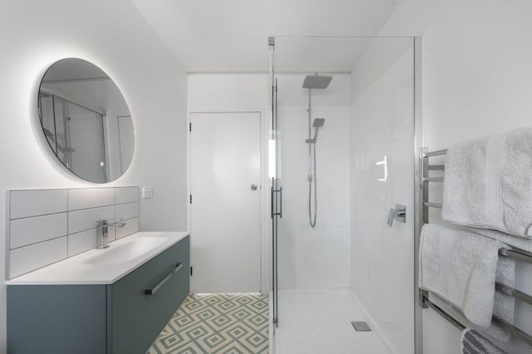 Photo of property in 233 Marine Parade, Napier South, Napier, 4110
