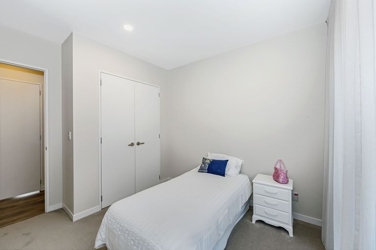 Photo of property in 23 Flavell Drive, Orewa, 0931