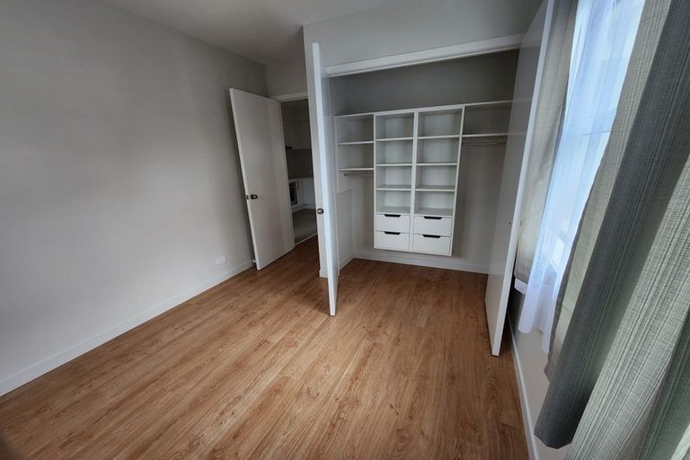 Photo of property in 46 Spinnaker Drive, Te Atatu Peninsula, Auckland, 0610