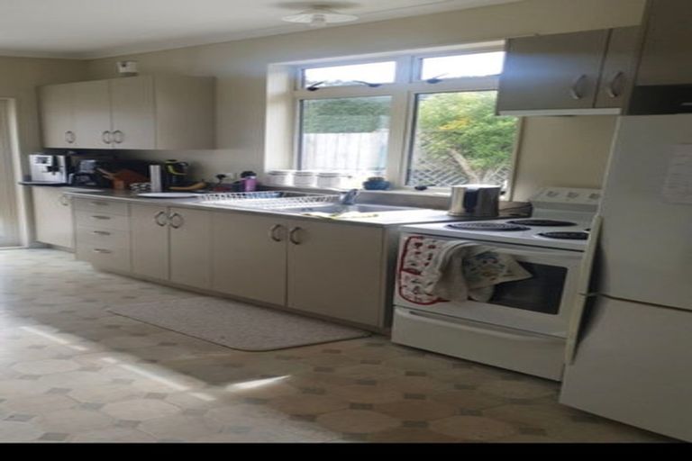 Photo of property in 43 Newbury Line, Newbury, Palmerston North, 4478
