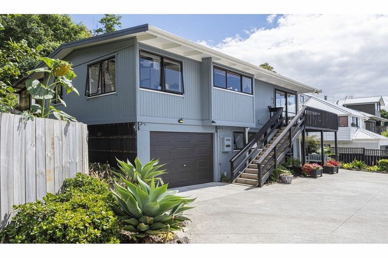 Photo of property in 8b Granfield Place, Te Kamo, Whangarei, 0112