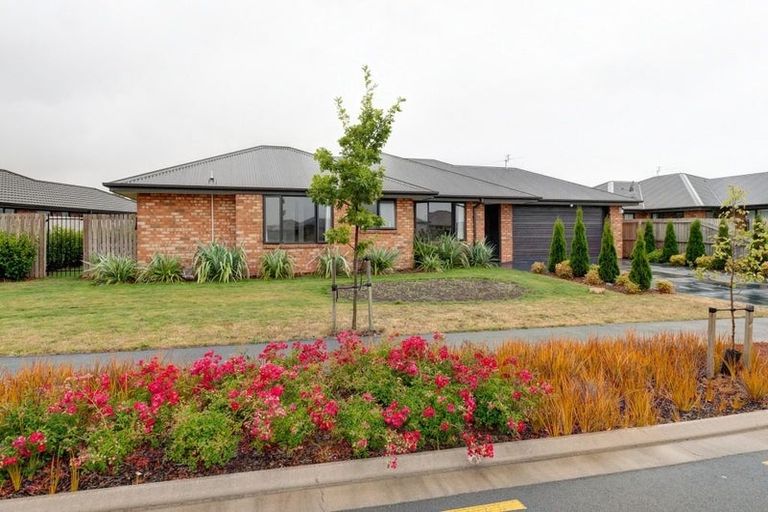 Photo of property in 1 Duggan Close, Rolleston, 7614