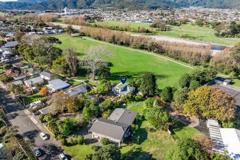 Photo of property in 35 Norfolk Street, Belmont, Lower Hutt, 5010