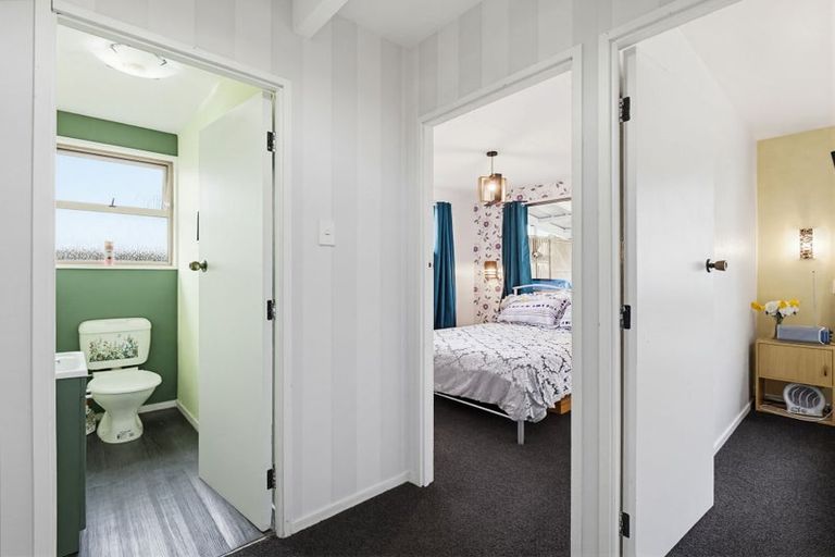 Photo of property in 103 Benmore Avenue, Cloverlea, Palmerston North, 4412