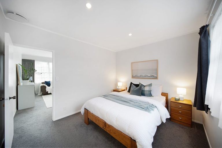 Photo of property in 71 Walworth Avenue, Pakuranga Heights, Auckland, 2010