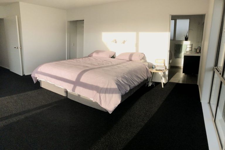Photo of property in 51 Holloway Street, Waikiwi, Invercargill, 9810
