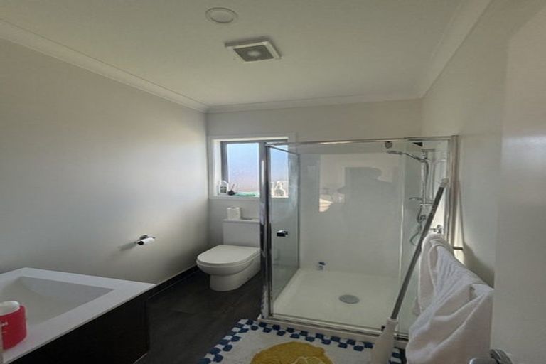 Photo of property in 1/12 The Strand, Wainuiomata, Lower Hutt, 5014