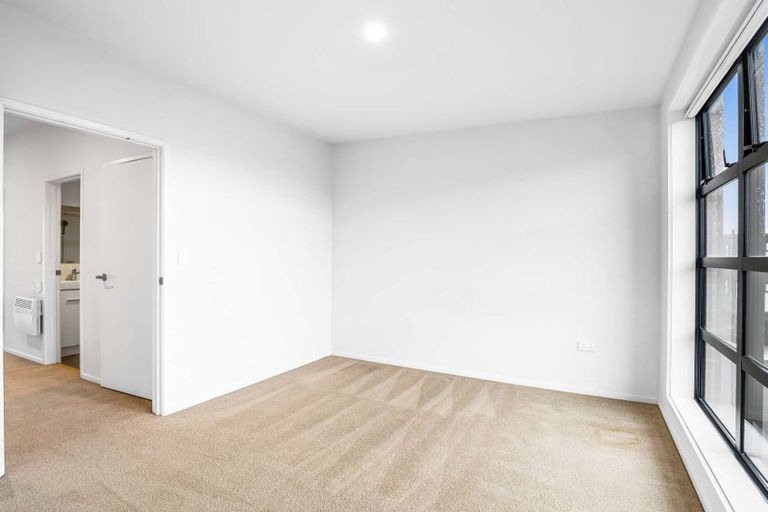Photo of property in 17 Owens Place, Mount Maunganui, 3116