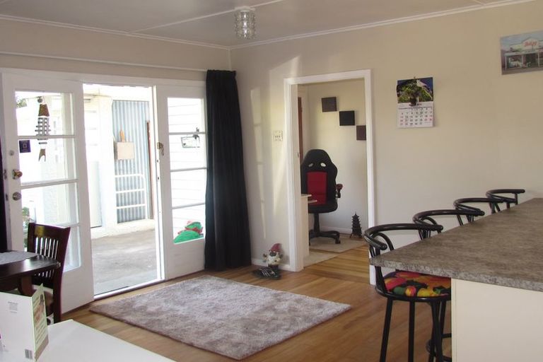 Photo of property in 79 Herbert Street, Masterton, 5810