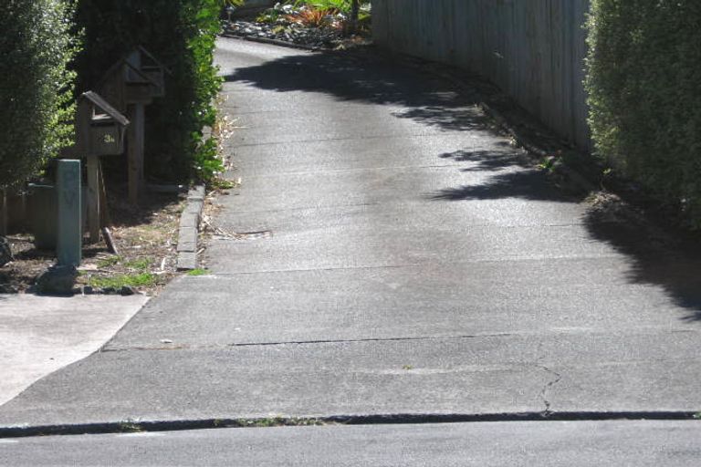Photo of property in 1/65 Topliss Drive, Northcross, Auckland, 0632