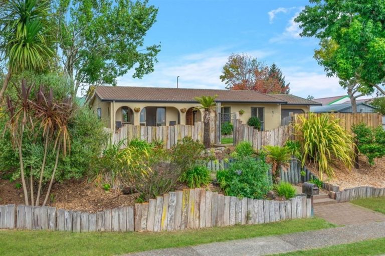 Photo of property in 4 Cowen Place, Chartwell, Hamilton, 3210