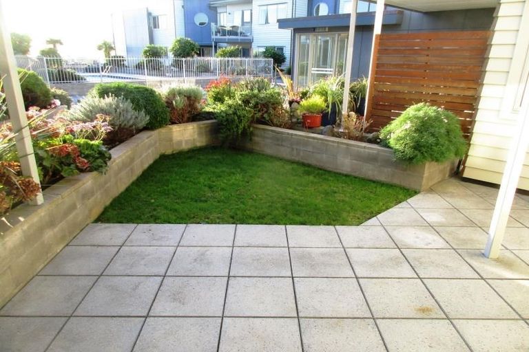 Photo of property in 4-u9 Seaview Road, Paraparaumu Beach, Paraparaumu, 5032