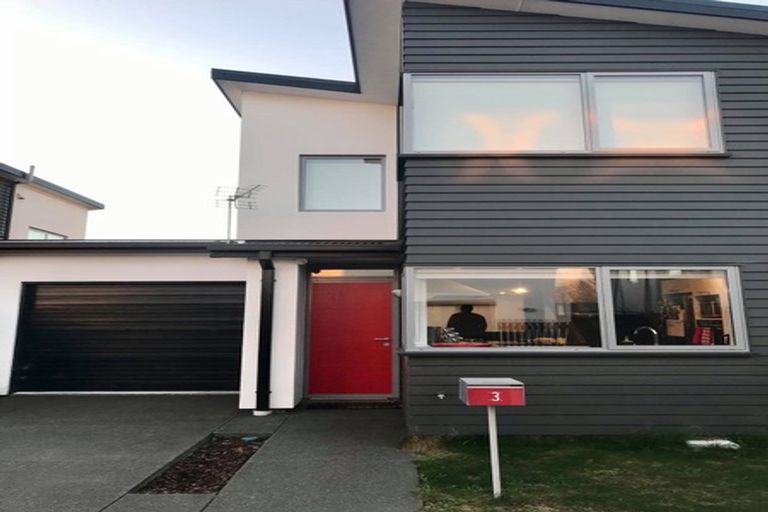 Photo of property in 3 Longueval Lane, Broomfield, Christchurch, 8042