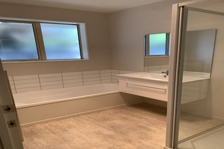 Photo of property in 98 Brookside Road, Rolleston, 7614