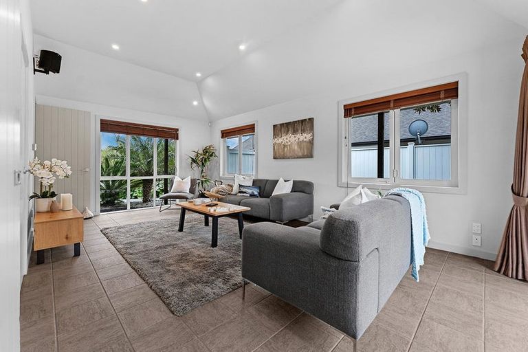 Photo of property in 66 Shelter Drive, Greenhithe, Auckland, 0632