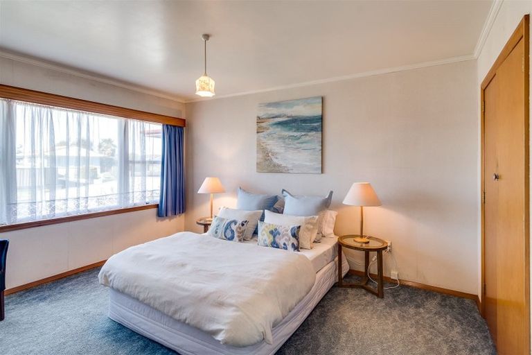 Photo of property in 27 Rochester Street, Tamatea, Napier, 4112