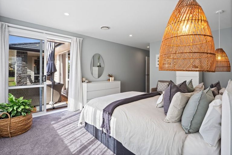 Photo of property in 3 Barbaras Way, Waikanae Beach, Waikanae, 5036