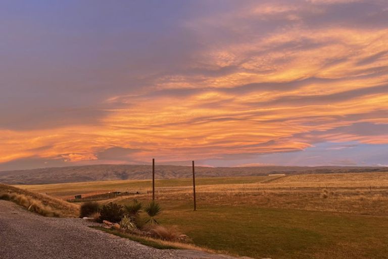 Photo of property in 211 Mcarthur Road, Springvale, Alexandra, 9391