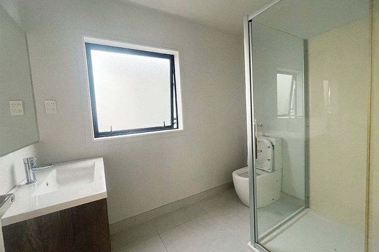 Photo of property in 99 Bellbird Street, Papakura, 2110